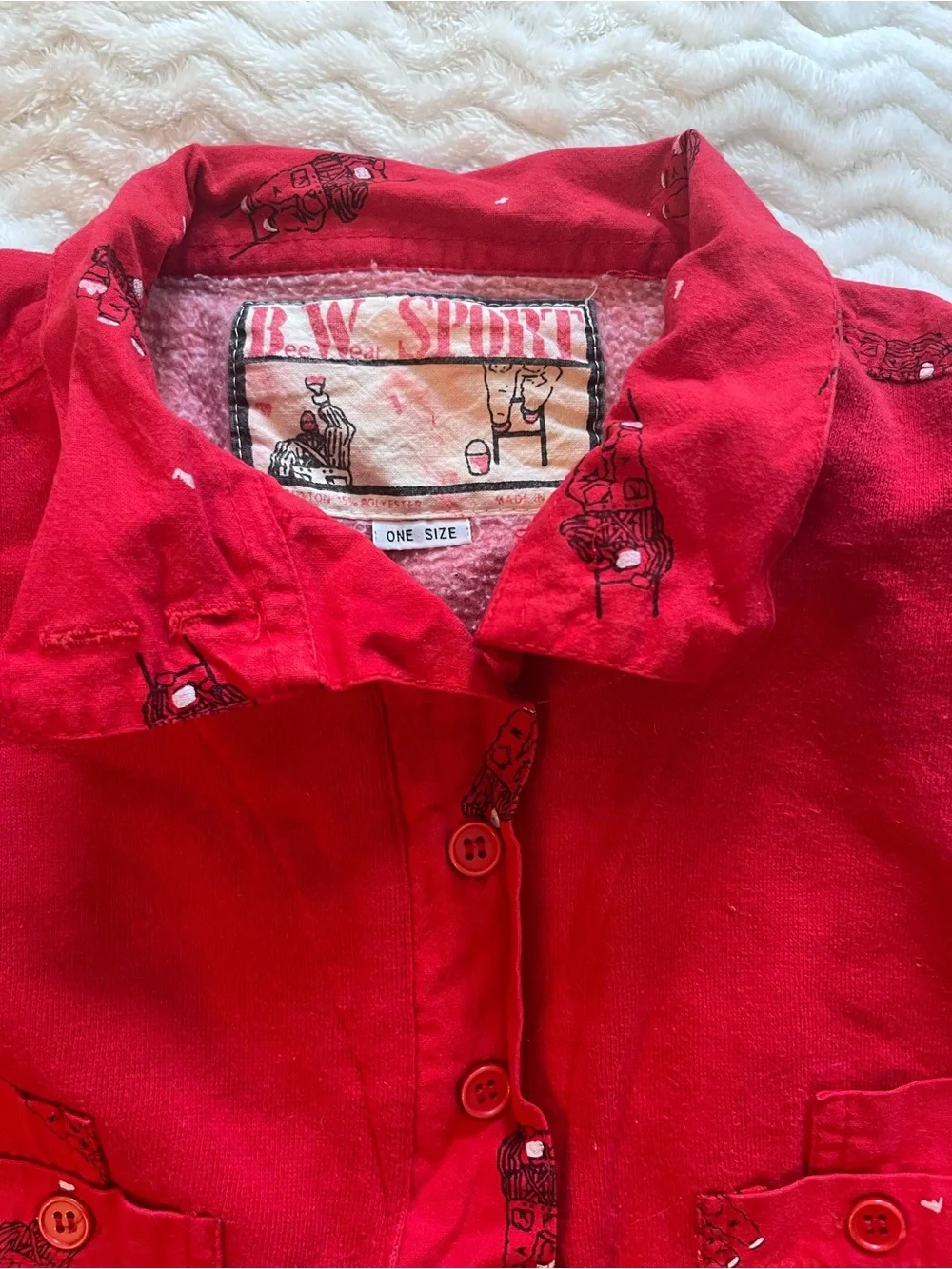 Vintage Women's Red Button-Pocket Pullover Top
